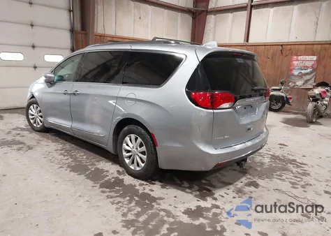 2019 Chrysler Pacifica Touring L из США, поврежденный, VIN 2C4RC1BG6KR582953